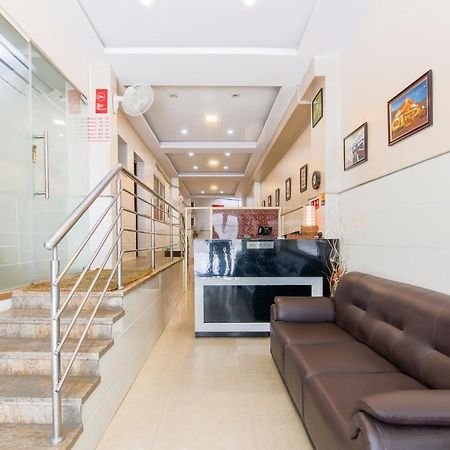 העיר בנגלור Hotel Central Suites מראה חיצוני תמונה