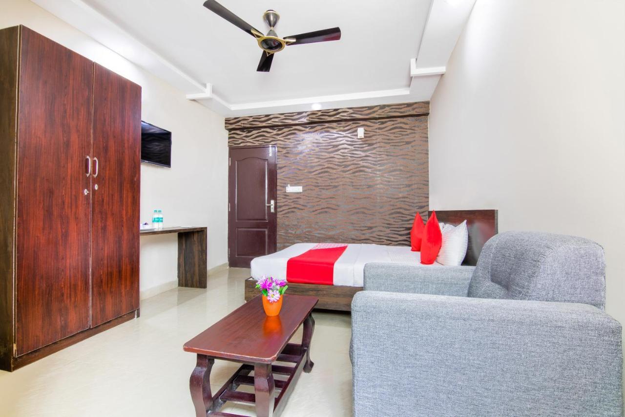 העיר בנגלור Hotel Central Suites מראה חיצוני תמונה