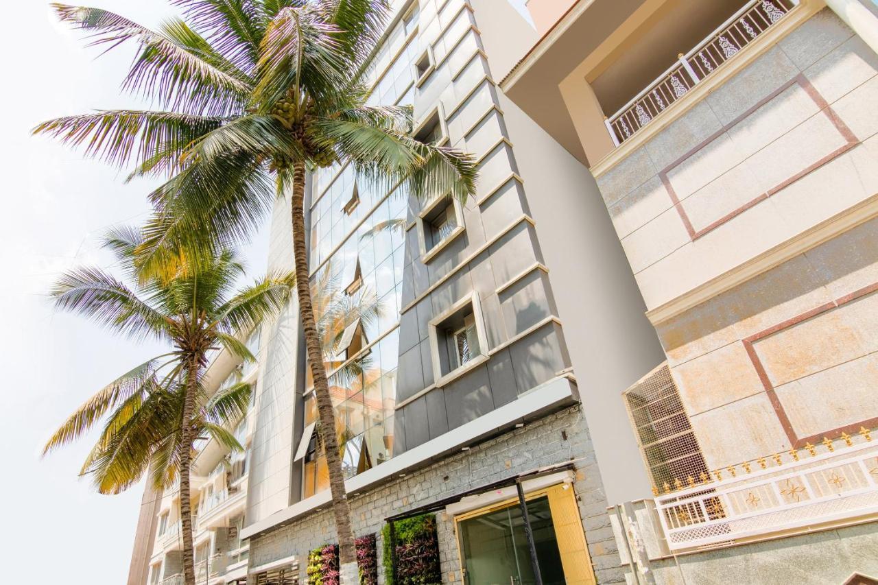 העיר בנגלור Hotel Central Suites מראה חיצוני תמונה
