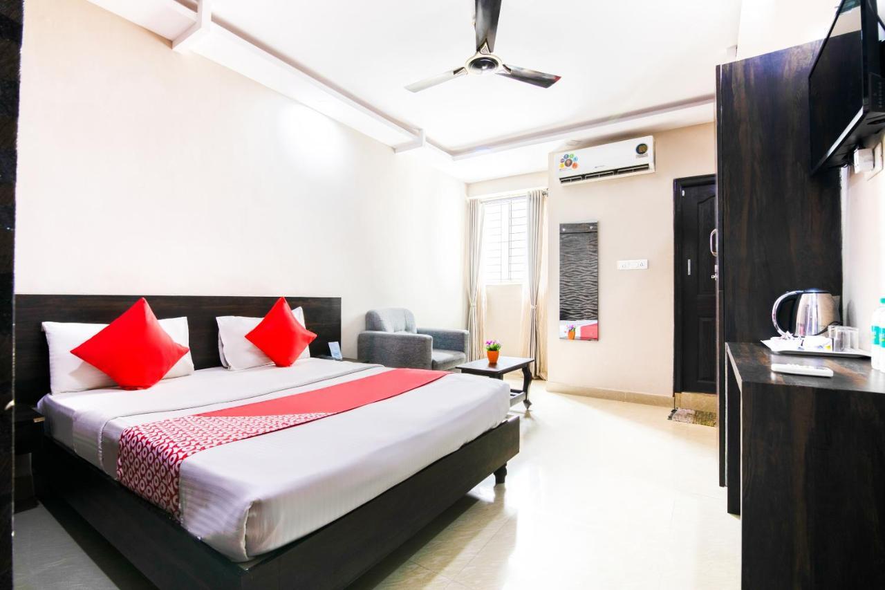 העיר בנגלור Hotel Central Suites מראה חיצוני תמונה